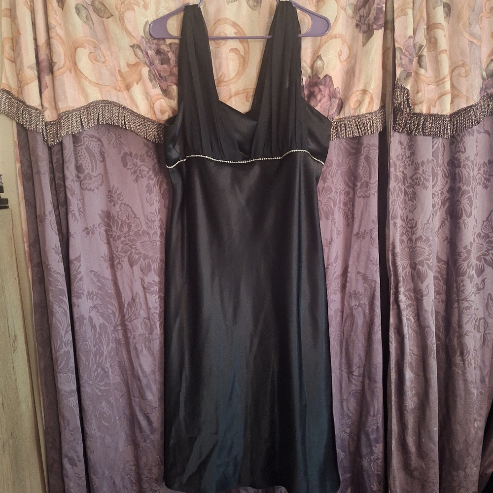 Fiesta Vintage Classic Black Dress